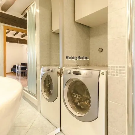 Galluzzi Suite, In The Heart Of The City 博洛尼亚